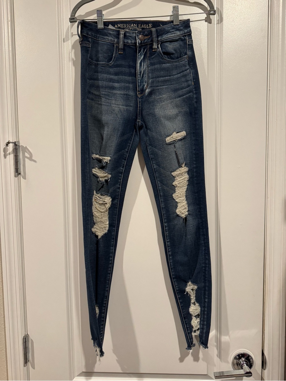 American Eagle Outfitters Dark Blue Distressed Skinny Jeans